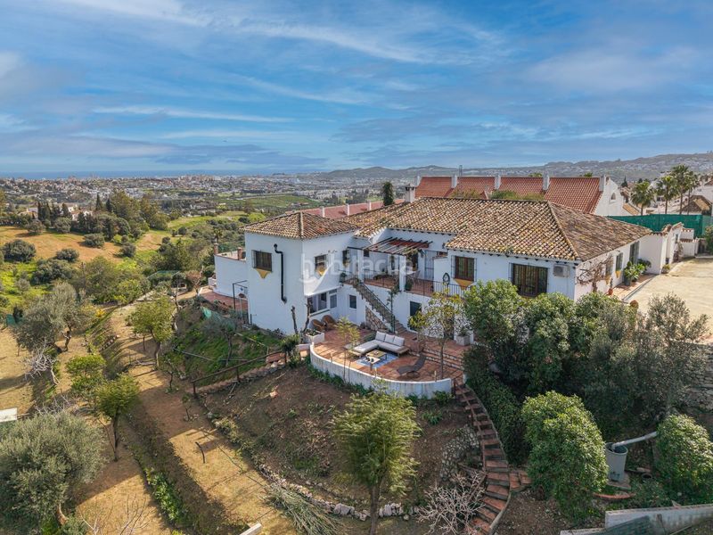 Foto fd7d7627-ddc7-4ec9-a05d-59747deb8448. Chalet dans urbanizacion loma del flamenco dans Mijas golf Mijas