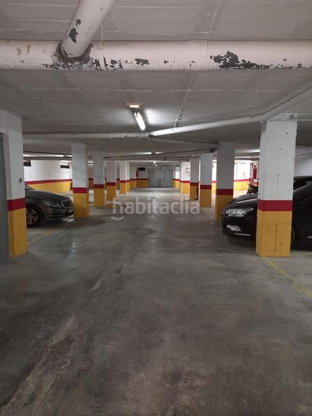 Foto 56f9071d-812e-4c29-9d10-237eb99ae24b. Aparcament cotxe a calle de las yucas 6 a Torreblanca del Sol Fuengirola