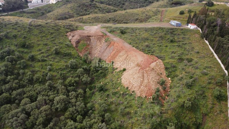 Foto 9bf44f1a-6405-4edf-a63f-65163f3ee228. Finca rústica en Mijas 6 parcela rústica con casa de aperos, a tan solo minutos del centro de la ciudad y de la playa. con amplias vistas al mar y la monta en Mijas