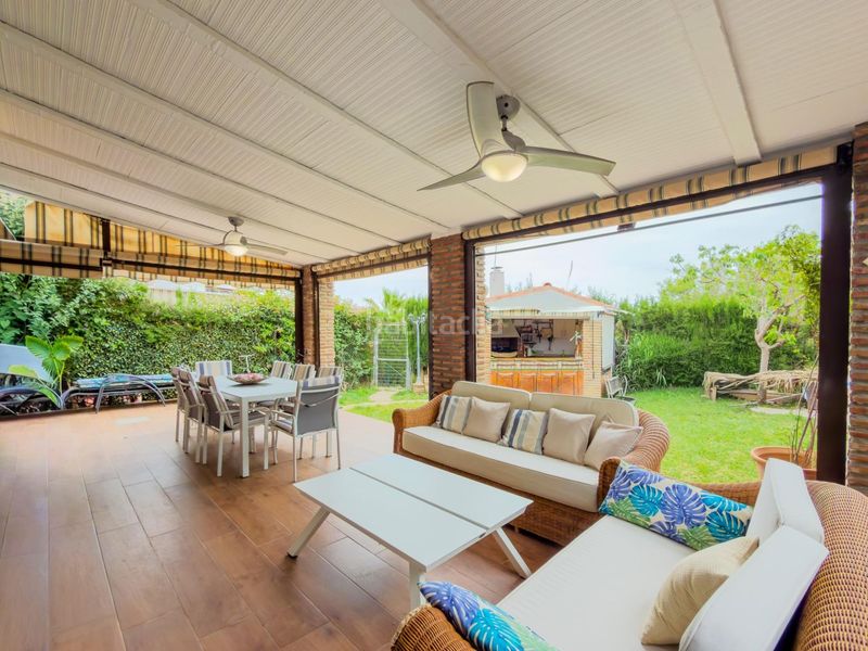 Foto b83f2b9c-7c62-4d4b-9168-a7be6b297d90. Casa aparellada amb aparcament piscina a campo de Mijas Mijas