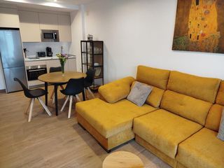 Affitto Piccolo appartamento  Calle cordoba. Alquiler verano fuengirola