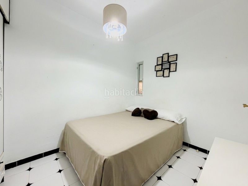Foto 830f2fd2-5b5b-4994-a3c1-472eab12cb9a. Apartamento en calle de la estación 6 amplio apartamento semireformado en el corazón por 390,000 en Fuengirola