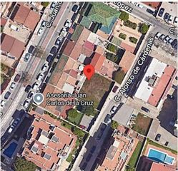 Wohngrundstück in Camino de Antequera. Terreno urbano en teatinos con documentación al día