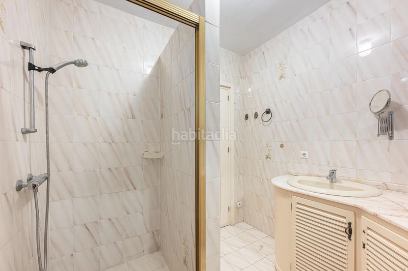 Foto 03a95d7c-41cc-4f4e-882f-ef562c9fde10. Chalet villa con gran parcela y potencial de desarrollo en Fuengirola