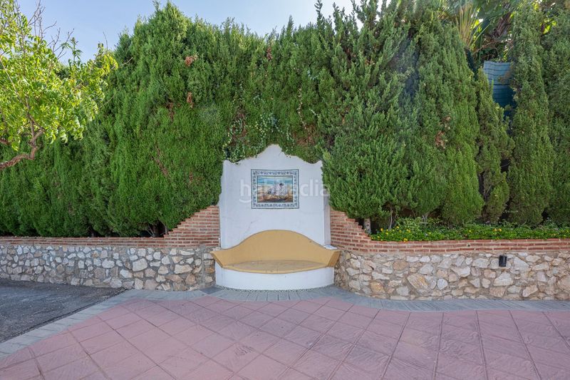 Foto 25172aa3-a99f-4177-a461-299809d8c682. Chalet villa con gran parcela y potencial de desarrollo en Fuengirola