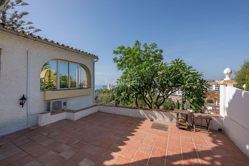 Foto 3c5e0555-e2ef-4145-b990-fa005c281081. Chalet villa con gran parcela y potencial de desarrollo en Fuengirola