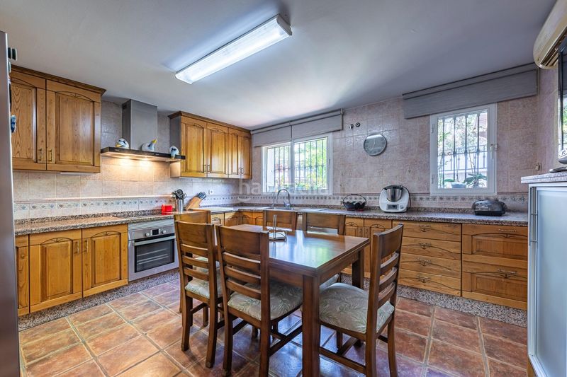 Foto d07628c8-d82f-4bf3-8072-78894381bec0. Casa aparellada amb calefacció aparcament piscina a Mijas