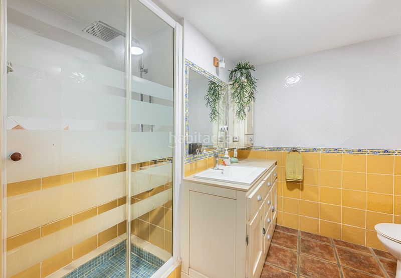 Foto e6857418-ad20-48b5-ab3d-cf3c6c038586. Casa aparellada amb calefacció aparcament piscina a Mijas