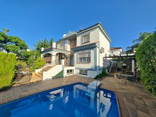 Xalet a Capellanía - Retamar. Chalet independiente en venta