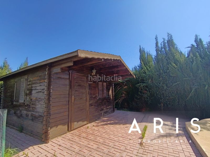Foto 48712247-cd2d-4c7b-ad11-23649e4f0f9c. Xalet amb xemeneia calefacció aparcament piscina a Alhaurín de la Torre