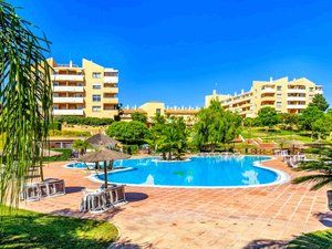 Attique à Alquería-Torrealquería. Ático en venta en cuesta del palmar, alhaurín de la torre