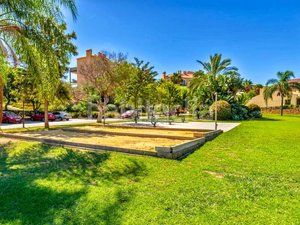 Foto b31098da-c7e1-4c47-8f16-4fac414cbab6. Àtic amb piscina a Alquería-Torrealquería Alhaurín de la Torre