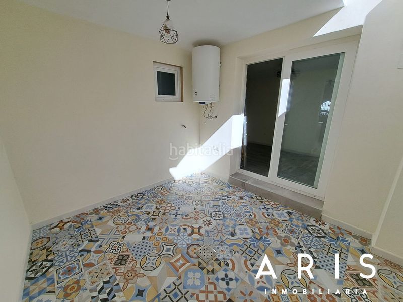 Foto 00789302-eb2d-4d9e-b2ab-b546c0af90ef. Pis a Centro Alhaurín de la Torre