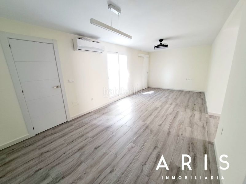 Foto cd34d994-b94e-4c5d-91a5-1c3cf07fe5cc. Pis a Centro Alhaurín de la Torre