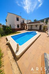 Chalet à Capellanía - Retamar. Casa / chalet independiente en venta en calle clipper 15, alhaur