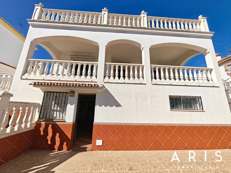 Foto 01bd9d1c-3f90-4237-aa11-5ecd7ed34d3d. Xalet amb aparcament piscina a Capellanía - Retamar Alhaurín de la Torre