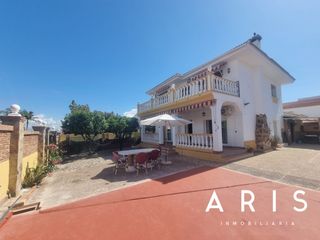 Chalet en Jardines de Alhaurín-Huerta Alta-Fuensanguínea. Casa / chalet independiente en venta en calle seguidilla, alhaur