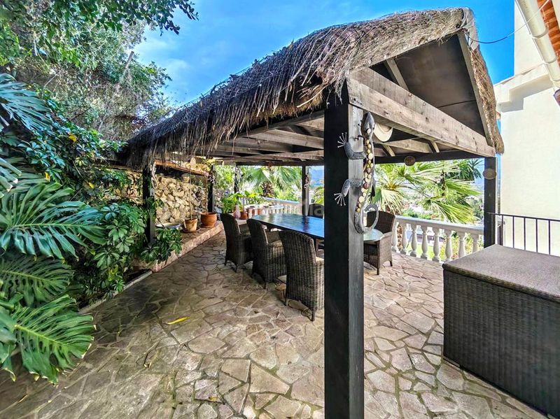 Foto ce0b3d55-e756-41bb-ad55-8adc69816990. Xalet amb xemeneia aparcament piscina a Jardines de Alhaurín-Huerta Alta-Fuensanguínea Alhaurín de la Torre