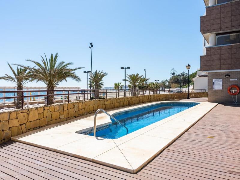 Foto 75ca3c9a-558f-4e05-8b66-7c288500f2a6. Attico con parcheggio piscina in Las Gaviotas - Carvajal Fuengirola