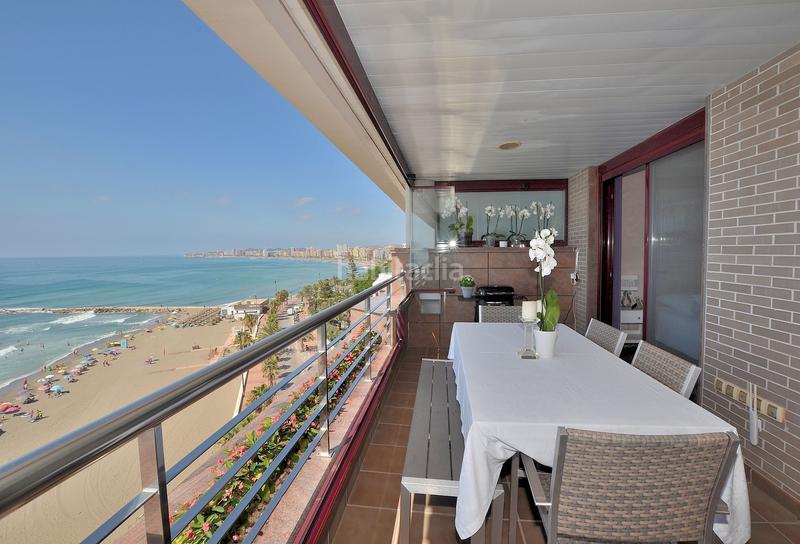 Foto a2ec155d-b063-41ea-a97f-8da51586b010. Attico con parcheggio piscina in Las Gaviotas - Carvajal Fuengirola