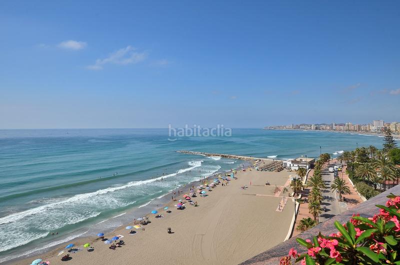 Foto b2693a75-7b0a-472c-bb9f-3f551cf60885. Attico con parcheggio piscina in Las Gaviotas - Carvajal Fuengirola
