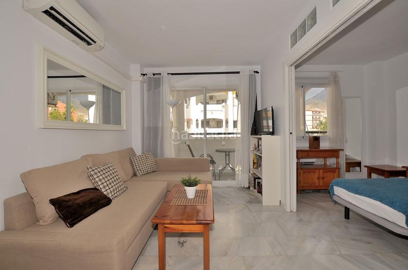 Foto b35e3a05-ee2c-401e-8378-7e6ae5f65b12. Apartament amb piscina a Parque de la Paloma Benalmádena