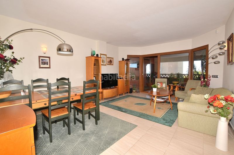 Foto 6b9198b5-a3b6-482f-a279-7d82e69af267. Piso amplia terraza de 38 m2 - piso de esquina - garaje cerrado para 2 coches en Benalmádena