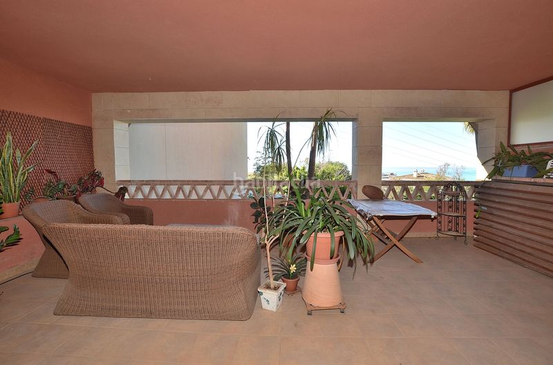 Foto 7db019f1-cb41-4efe-b1ce-80444c7cd5e3. Piso amplia terraza de 38 m2 - piso de esquina - garaje cerrado para 2 coches en Benalmádena