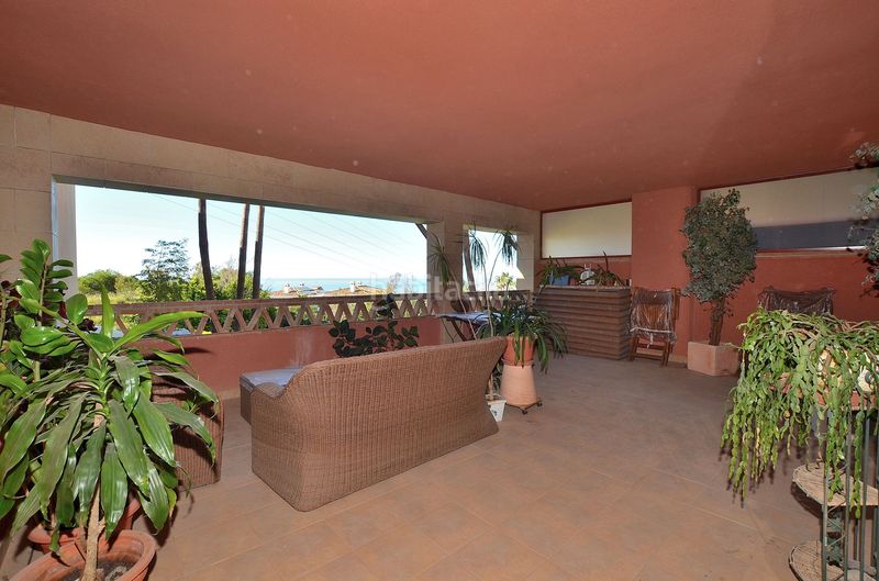 Foto ef68c296-74c2-429c-9c08-95faeac52862. Piso amplia terraza de 38 m2 - piso de esquina - garaje cerrado para 2 coches en Benalmádena