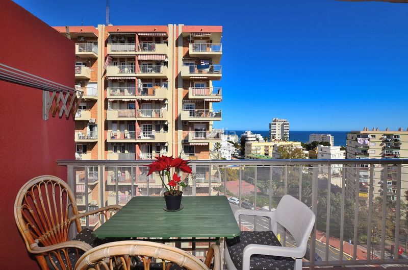 Foto 8a85e370-68eb-4cfa-a6bb-4fce1105c663. Apartament amb piscina a Parque de la Paloma Benalmádena