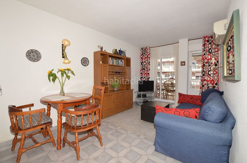 Foto fd41e90a-d307-4d8b-966d-7fcbca33b56a. Apartament amb piscina a Parque de la Paloma Benalmádena