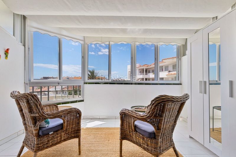 Foto 79d7c8a9-4e93-4e91-965e-88337ded2305. Apartament amb piscina a Los Pacos Fuengirola