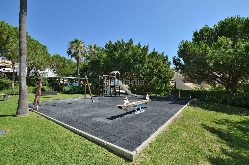 Foto 02a58e65-a632-4075-84a8-bf9475b39ce5. Casa adossada amb aparcament piscina a Arroyo de la Miel Benalmádena