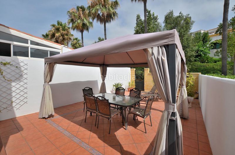 Foto 0dea2700-8dda-49a1-b719-17d22dd07ed1. Casa adossada amb aparcament piscina a Arroyo de la Miel Benalmádena