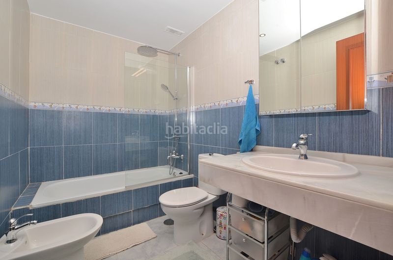 Foto 308d1112-8674-47e0-9b54-ffe85a9dd69d. Casa adossada amb aparcament piscina a Arroyo de la Miel Benalmádena