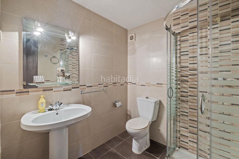 Foto f4aeedcd-76ca-48ec-8221-cd50ed707b4f. Xalet amb aparcament piscina a Manantiales - Lagar - Cortijo Alhaurín de la Torre