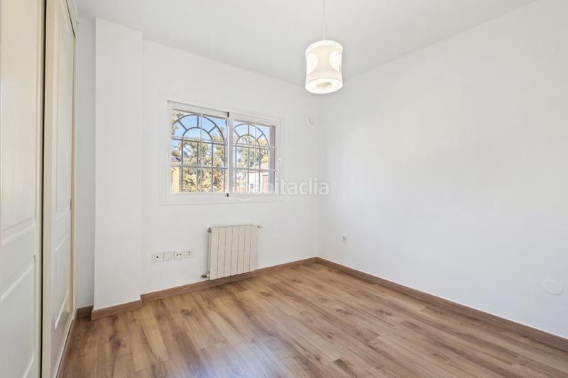 Foto 1c4e6cc0-ba04-4f23-9954-a91388cf7511. Maison jumelée avec chauffage parking piscine dans Guadalmar Málaga