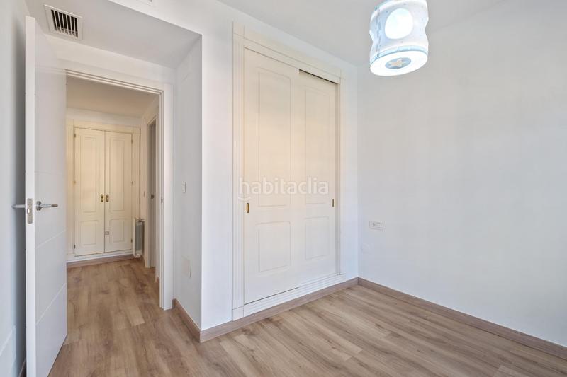 Foto 786932fc-f2c4-4fe1-b415-0da7ab7d5d24. Maison jumelée avec chauffage parking piscine dans Guadalmar Málaga