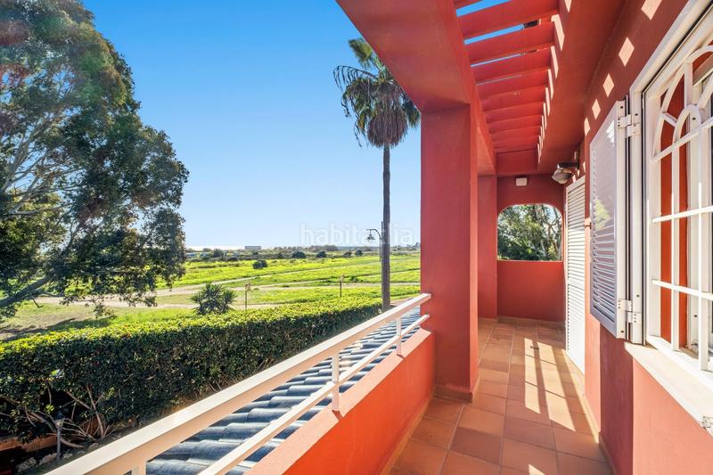 Foto 9608db11-19bb-462b-ade2-dfeb7c2b610e. Maison jumelée avec chauffage parking piscine dans Guadalmar Málaga