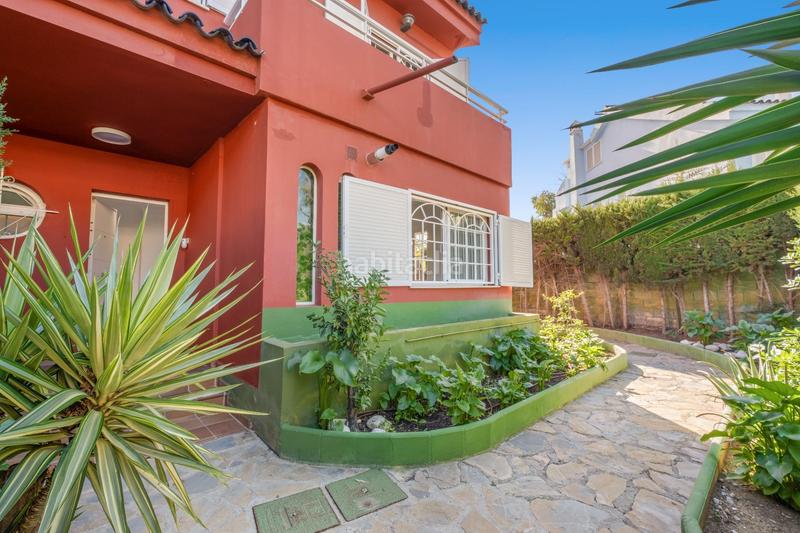 Foto fff17feb-8dc4-4302-babb-941e30ff1e4b. Maison jumelée avec chauffage parking piscine dans Guadalmar Málaga