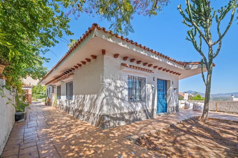 Foto f0042d4d-6423-4613-bc53-c323a5c166a4. Chalet con piscina in Centro Alhaurín el Grande