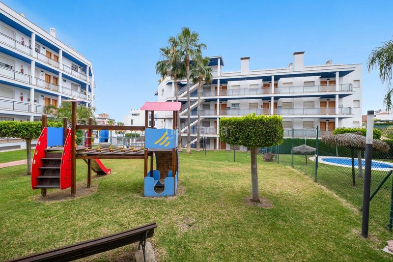 Foto 69e6d6ae-d89e-47d0-806d-ab989d68d5da. Apartament amb calefacció aparcament piscina a El Peñoncillo Torrox