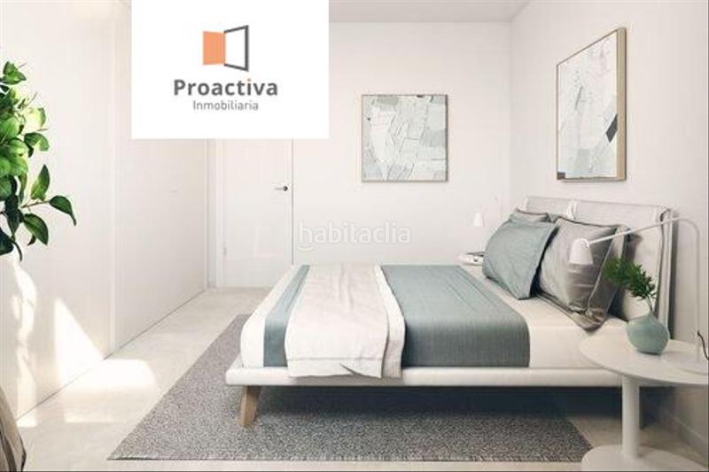 Foto be134528-2ad3-4348-b47e-4431147ad01b. Planta baja exclusiva promoción de innovador diseño en el paseo marítimo de Los Álamos en Torremolinos