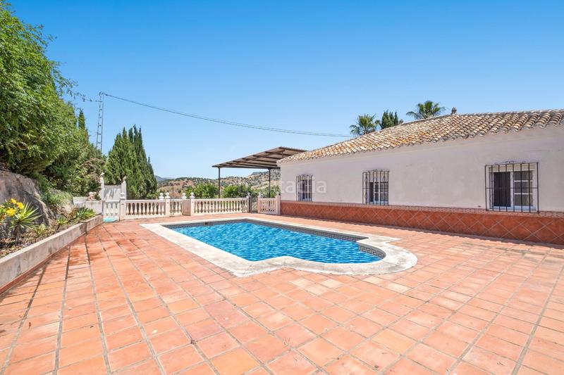 Foto 12ffb4e8-309f-4e2c-9f59-ab4669b510a2. Casa encanto rural y comodidad espectacular finca rústica entre zalea y en Pizarra
