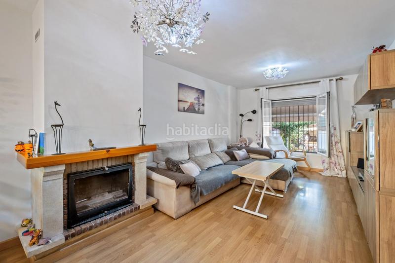 Foto 12a357c0-5a9c-4cca-ba9d-69d8db0f7425. Reihenhaus mit heizung parking pool in Capellanía - Retamar Alhaurín de la Torre