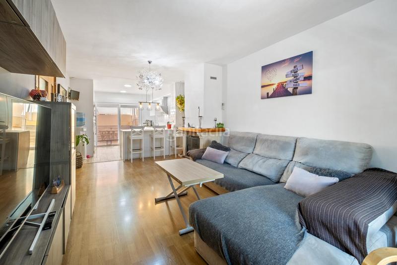 Foto d89f61cf-b1ad-4d69-9ac6-218f65afe425. Reihenhaus mit heizung parking pool in Capellanía - Retamar Alhaurín de la Torre