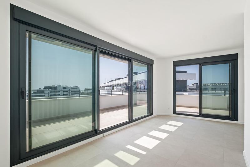 Foto 2be22a84-0789-4797-a587-fd165b403aa1. Ático  con vistas panorámicas al paseo marítimo de Los Álamos! en Torremolinos