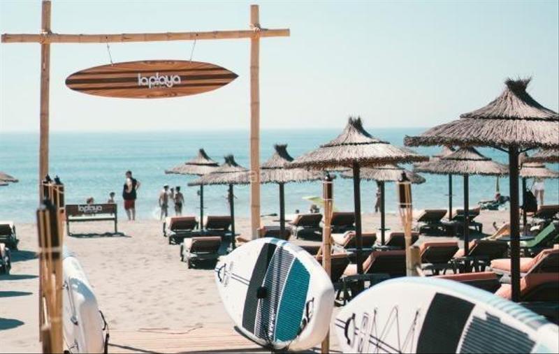 Foto 9f8a0b52-34be-4e38-8d1a-e0d675e5e25c. Ático  con vistas panorámicas al paseo marítimo de Los Álamos! en Torremolinos