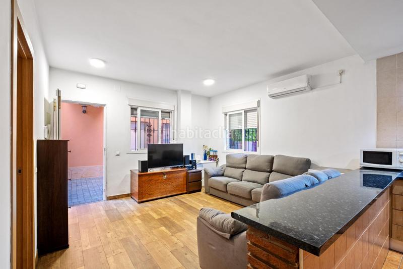 Foto b7f686d0-e56e-447b-b79c-22e79540ba25. Piano terra con parcheggio in Churriana - El Pizarrillo - La Noria - Guadalsol Málaga