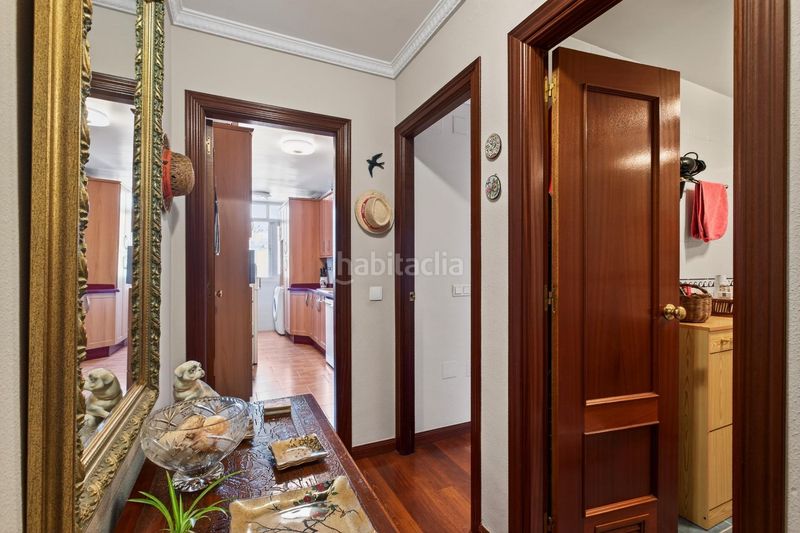 Foto de05f3f4-6578-4604-a73b-4473b28a56ee. Pis amb aparcament piscina a Teatinos Málaga